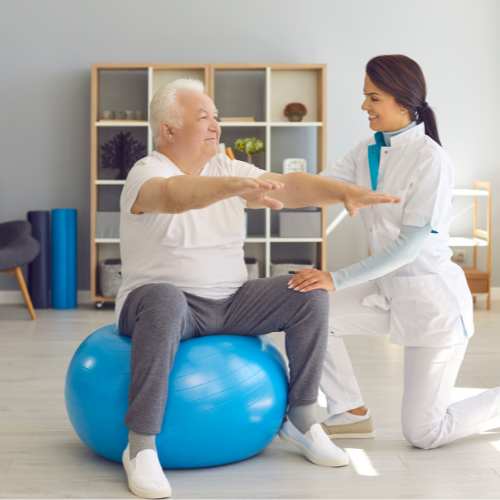 La kinésithérapie et Les massages abdominaux sont très efficaces pour évacuer les selles