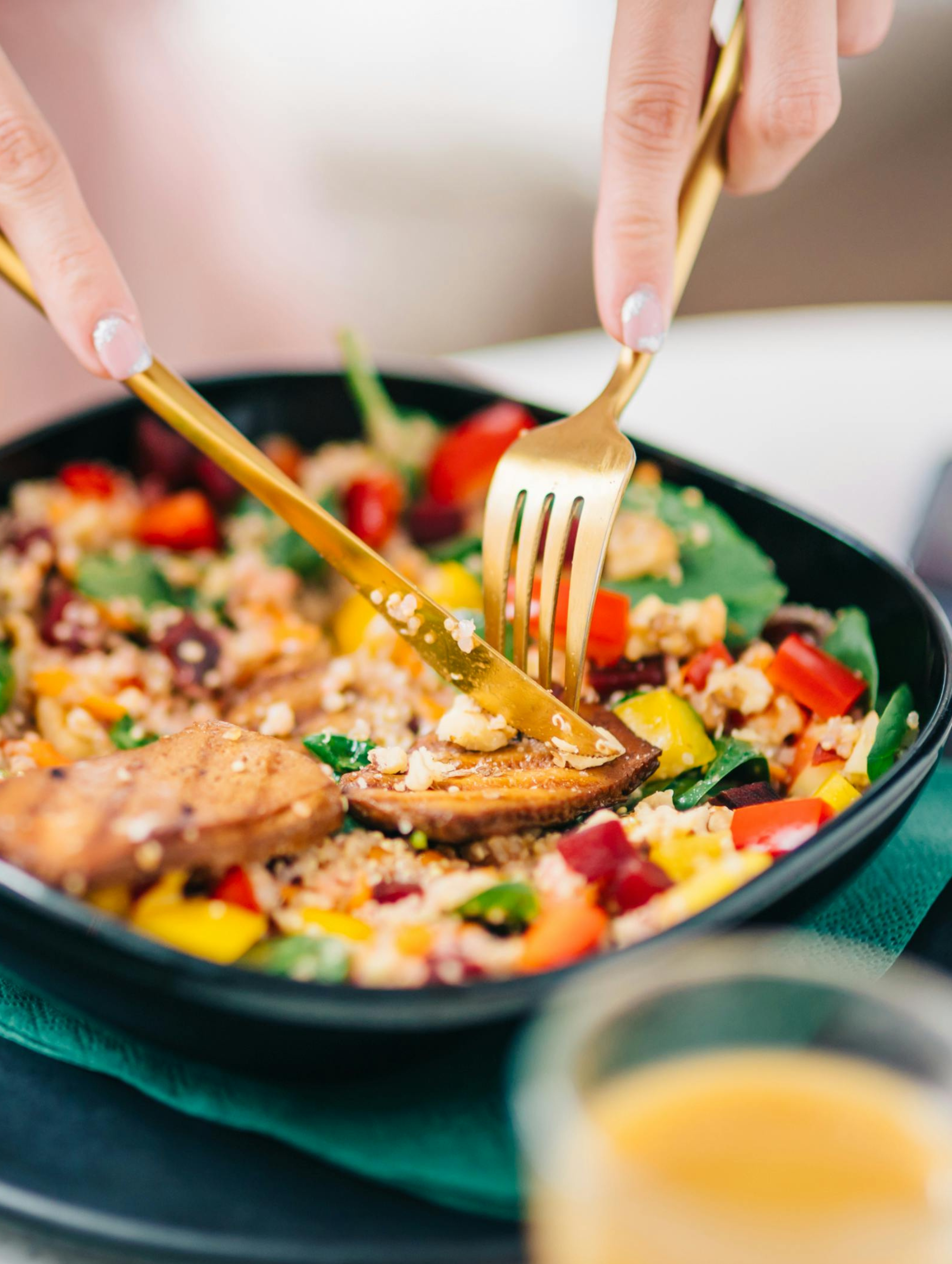 Alimentation et Articulations : Comment Préserver Vos Articulations Avec Une Nutrition Adaptée