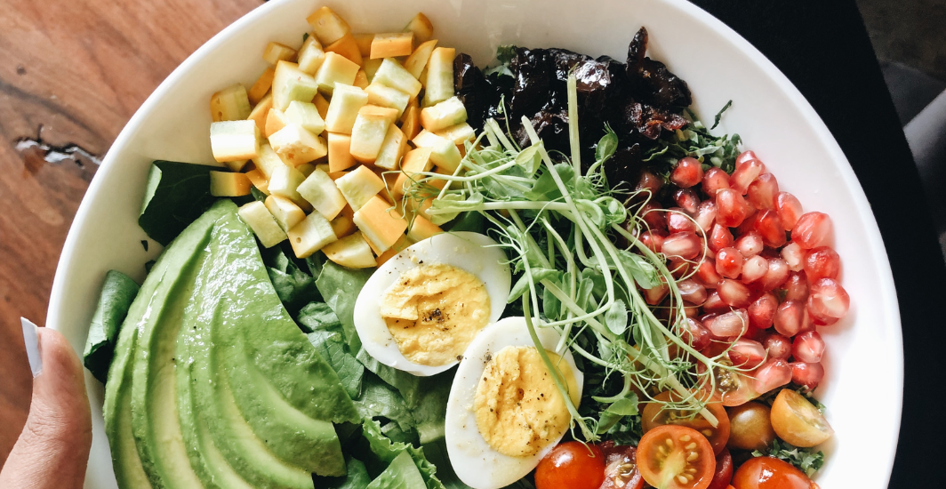 Le rôle clé de l’alimentation et des compléments naturels dans la santé articulaire