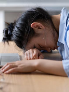 Compléments naturels contre la fatigue mentale